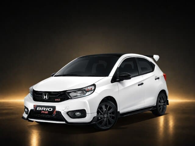 Honda Brio untuk sewa mobil Padang